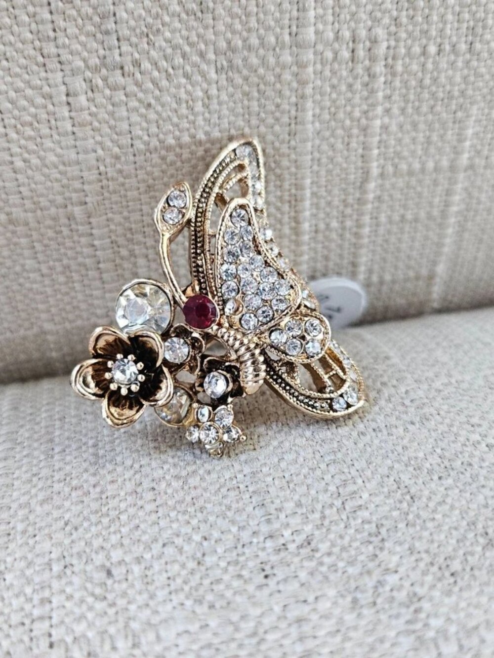 Butterfly Ring Fashion Women Ring Gold Tone Fashion Jewelry Ring Size 8 NW - Picture 4 of 11